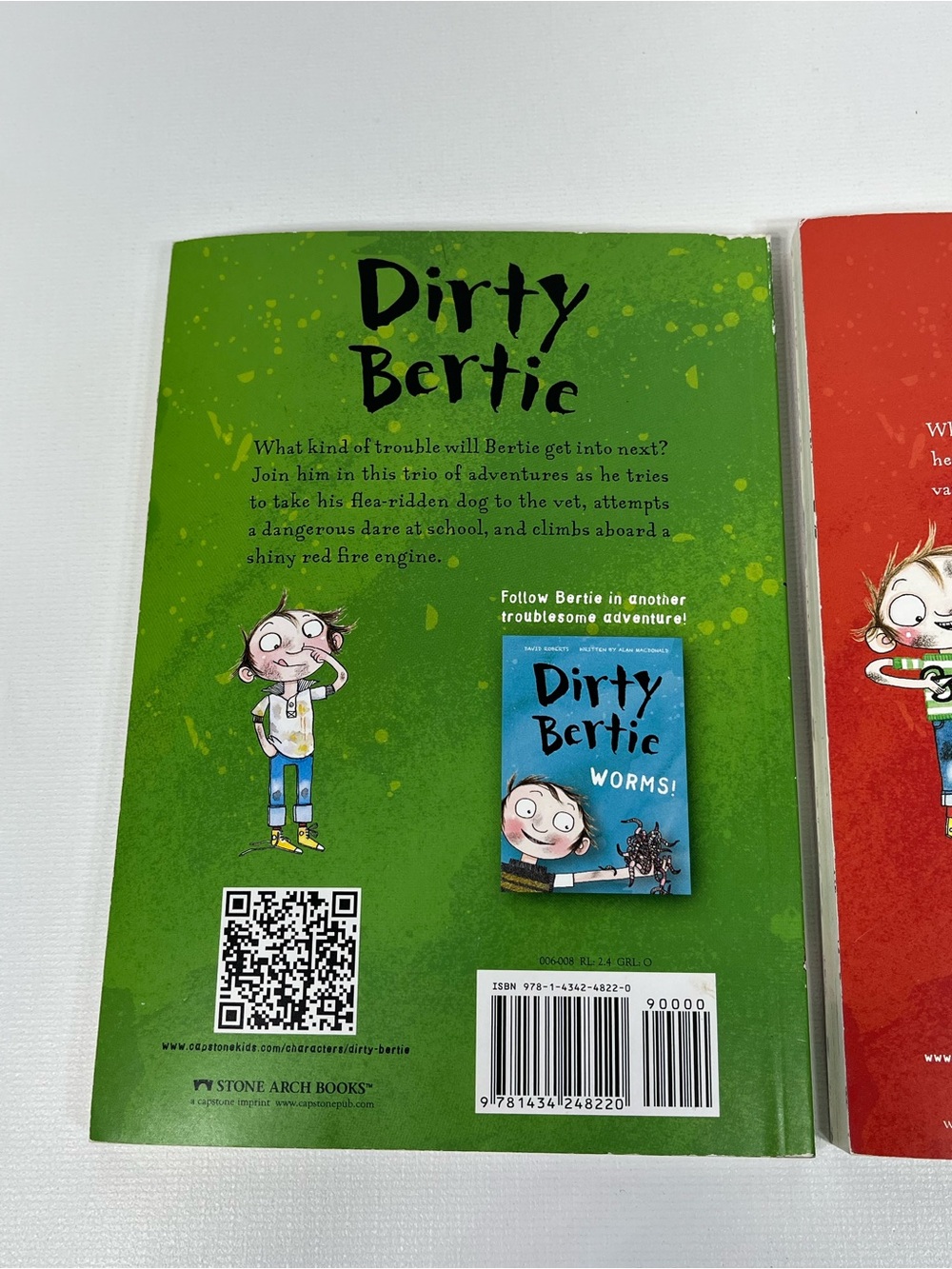 Dirty Bertie Fangs! Fleas! & Germs Children's Book Bundle of 3 - Picture 6 of 11